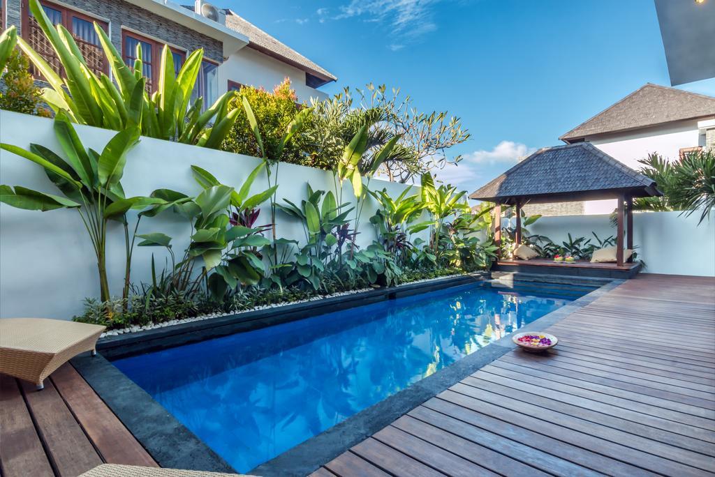 The Kamojang Jimbaran Villa Kuta  Exterior photo
